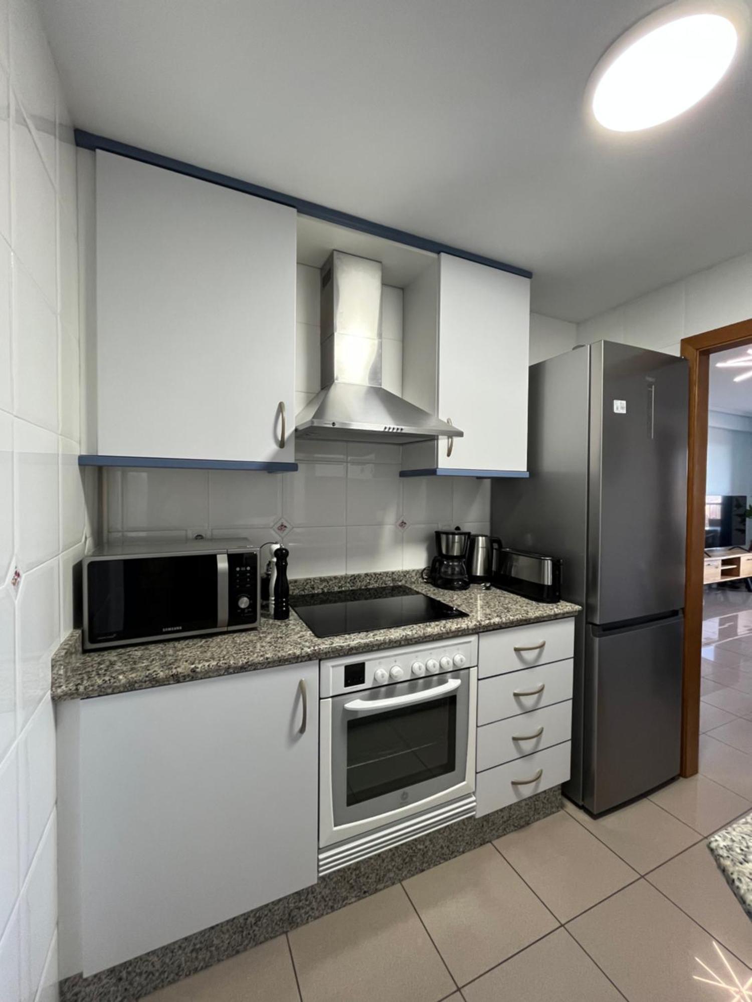 Blue Beach Apartment+Oceanview+Private Parking Valencia Exteriör bild