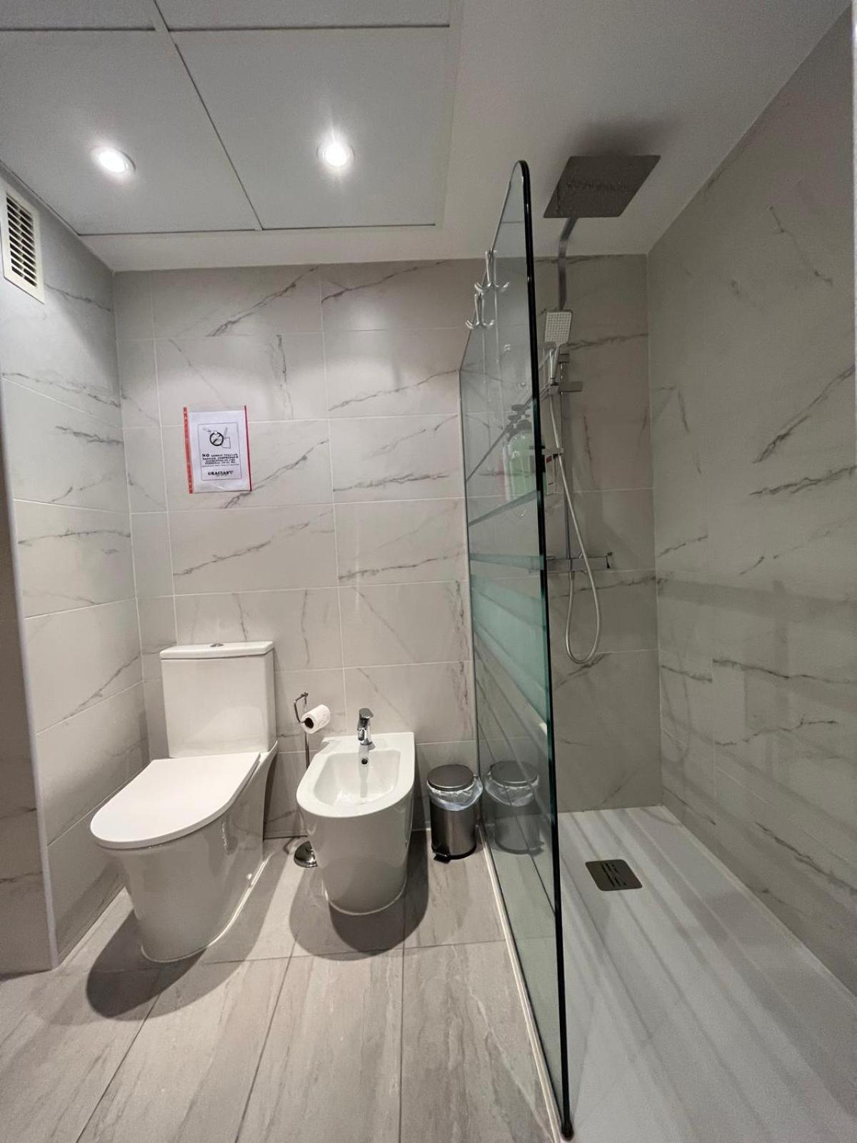 Blue Beach Apartment+Oceanview+Private Parking Valencia Exteriör bild